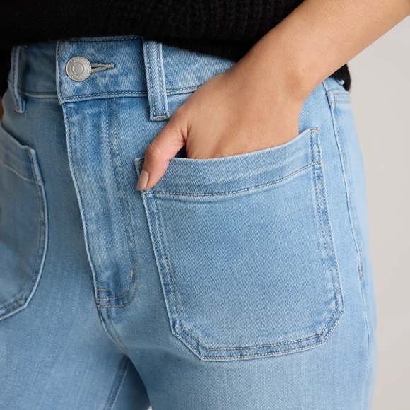 Quince Bella Stretch Patch Pocket Wide Leg Jeans - Picture 5 of 8